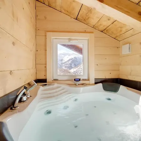 Bergheim - Ski-in/ski-out Chalet *