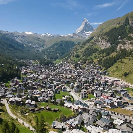 Bergheim - Ski-in/ski-out Chalet Zermatt